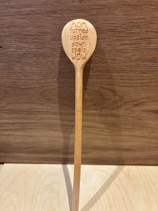 Lepel Hout | Mom spelled upside down is Wow